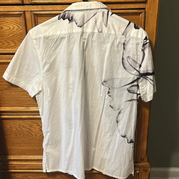 Express Button Down - Picture 3 of 3